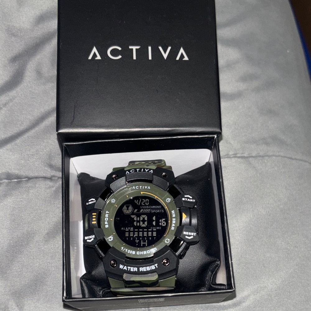 Activa Digital Sports Watch in Black and Green